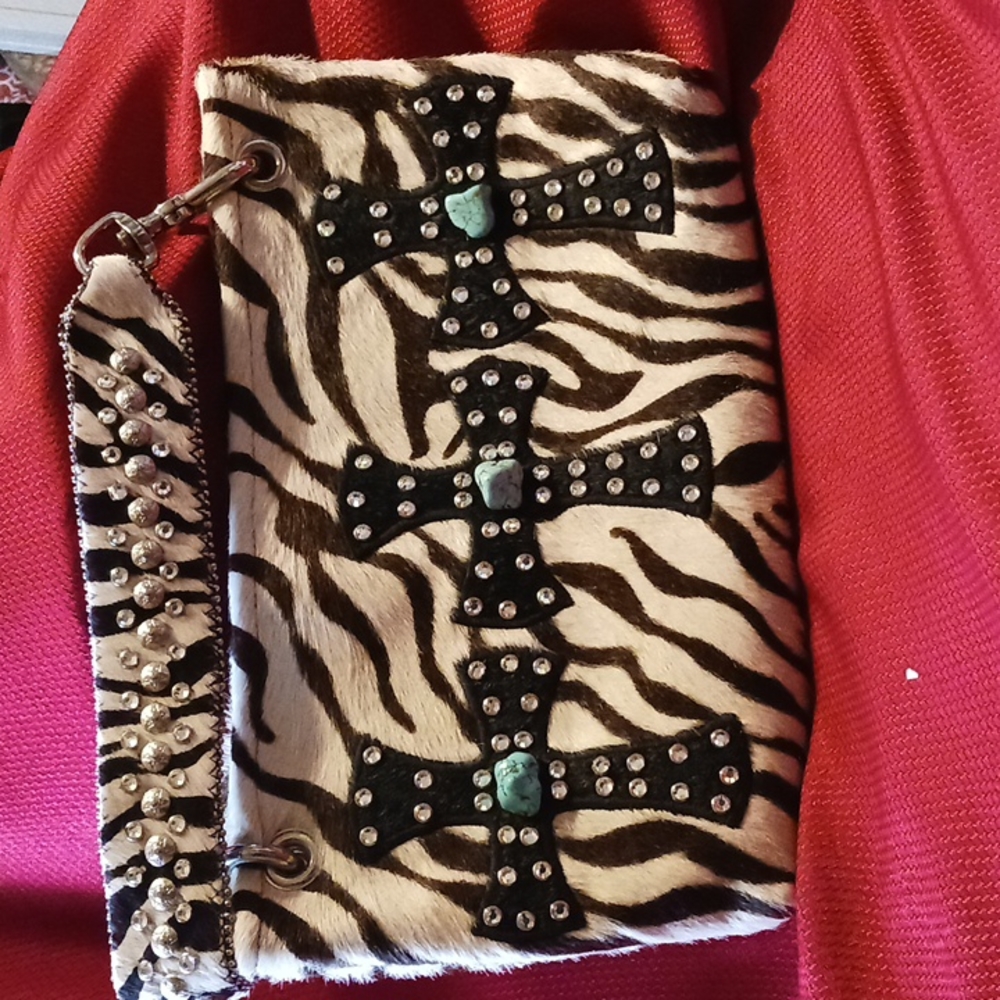 Kurtmen Design animal hide bag